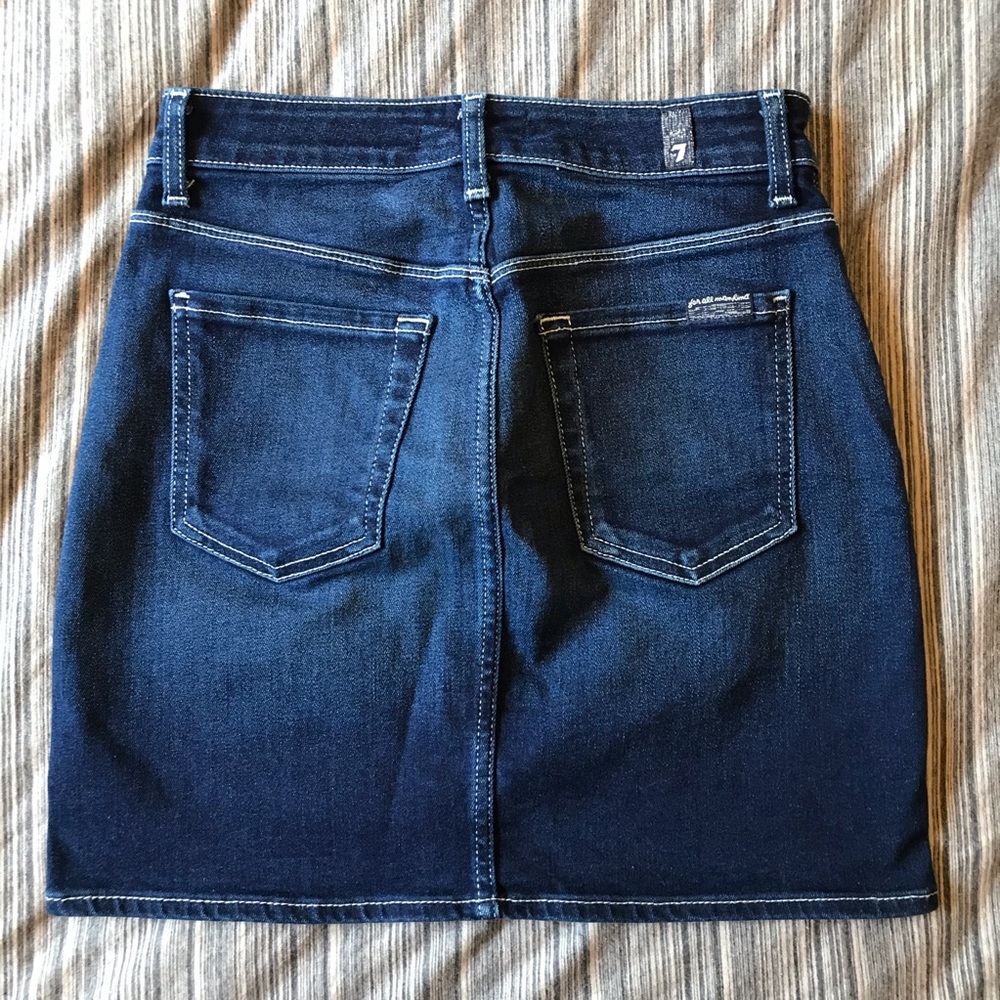 7 For All Mankind skirt - Picture 2 of 4